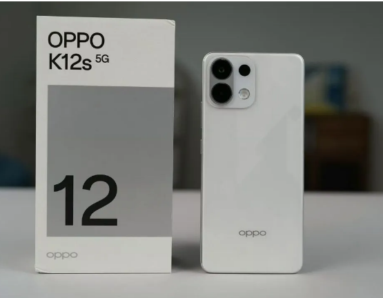 Oppo च्या नव्या स्मार्टफोनची चीनमध्ये झाली एंट्री!