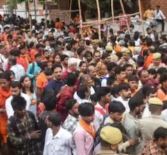 पहिल्याचं श्रावणी सोमवारी दुर्घटना! शिवमंदिरात चेंगराचेंगरी दोघांचा मृत्यू, 18 हून अधिक जखमी
