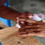 नगरपरिषद निवडणुकीसाठी प्रशासनाचा मोठा निर्णय; ‘या’ जिल्ह्यांत सुट्टी जाहीर