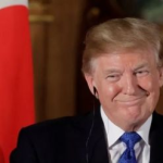 मोठी बातमी! डोनाल्ड ट्रम्प यांना सर्वात मोठा धक्का, युद्धात एकटे पडले, एका राजीनाम्यामुळे अमेरिकेत मोठा भूकंप