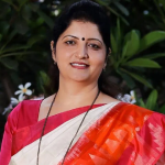  रुपाली चाकणकर यांचा राष्ट्रवादीच्या महिला प्रदेशाध्यक्षपदाचा राजीनामा, खरात प्रकरण भोवलं