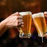 मद्यप्रेमींनो सावधान! बिअर व दारू महागणार? जाणून घ्या यामागचं कारण