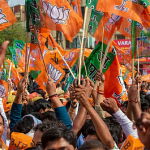 भाजप कार्यकर्त्याच्या घरावर बॉम्ब फोडला, आवाजाने परिसर हादरला बचाव पथक मदतीला धावलं